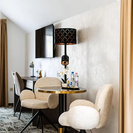Kqc Boutique 4* Balatonlelle